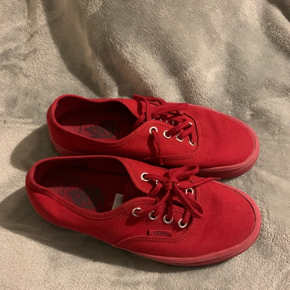 Vans - Picture 2 of 4
